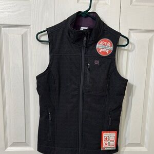 Cinch Vest with Concealed Carry